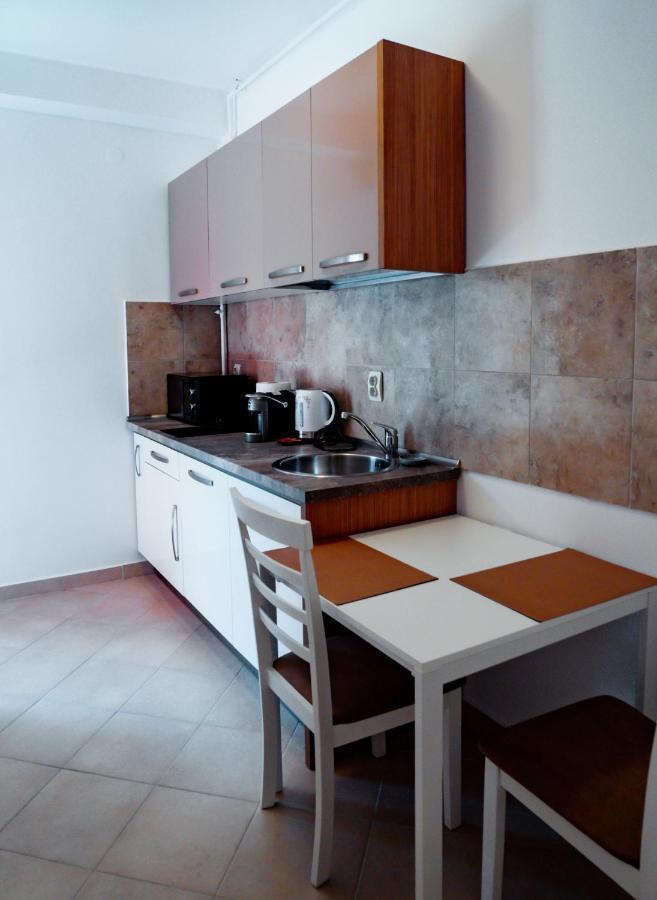 Elite Apartment *